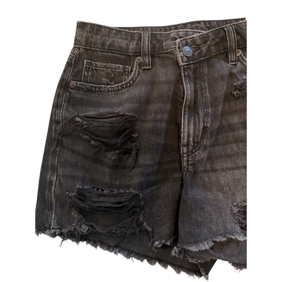 NWT American Eagle Outfitters Black Distressed Mom Shorts Size 4 Retro Grunge - Picture 3 of 6